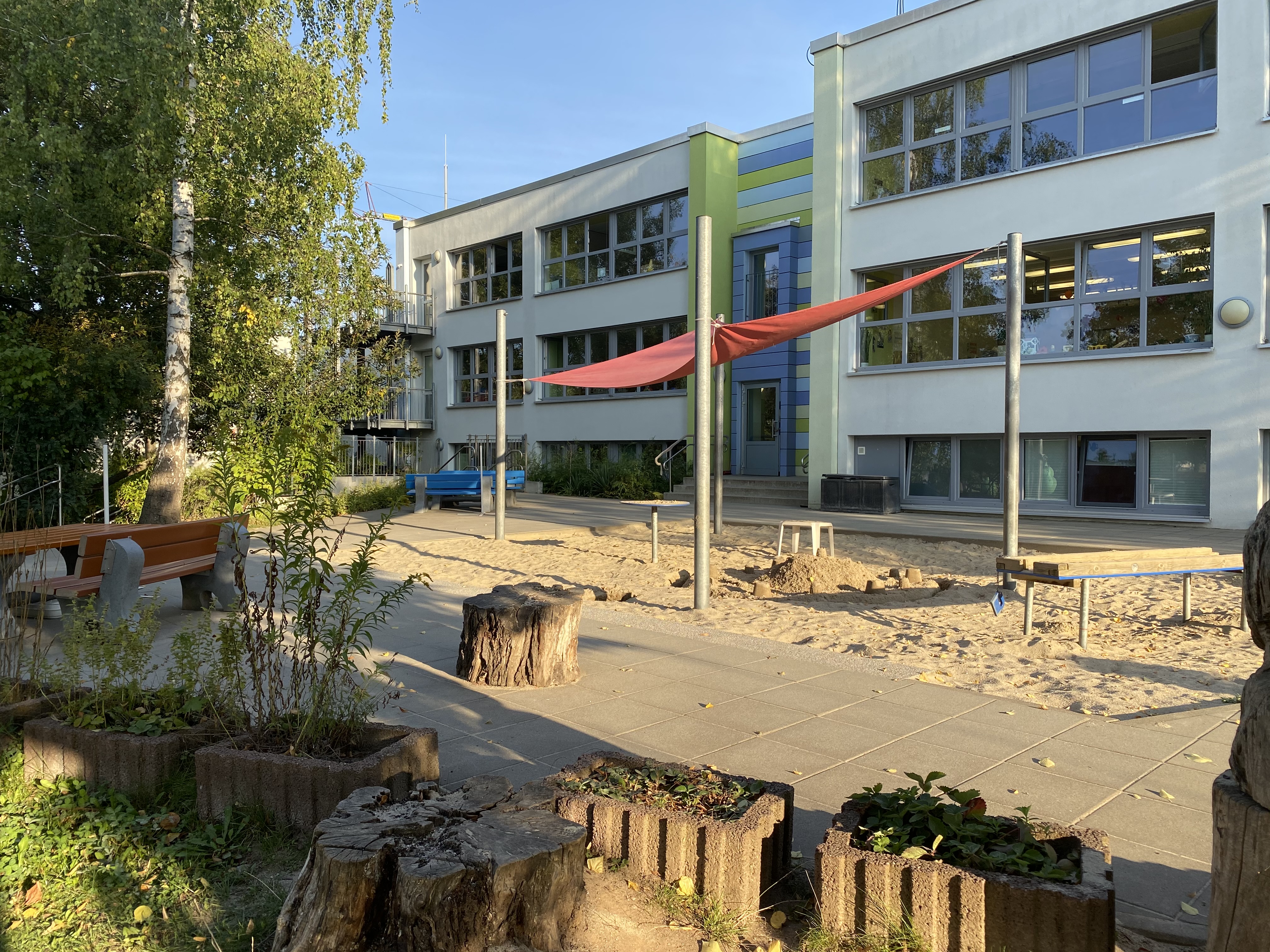 KiFaZ Tschaikkowskistraße 9
