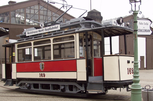 Die historische Straßenbahn als Trausaal
